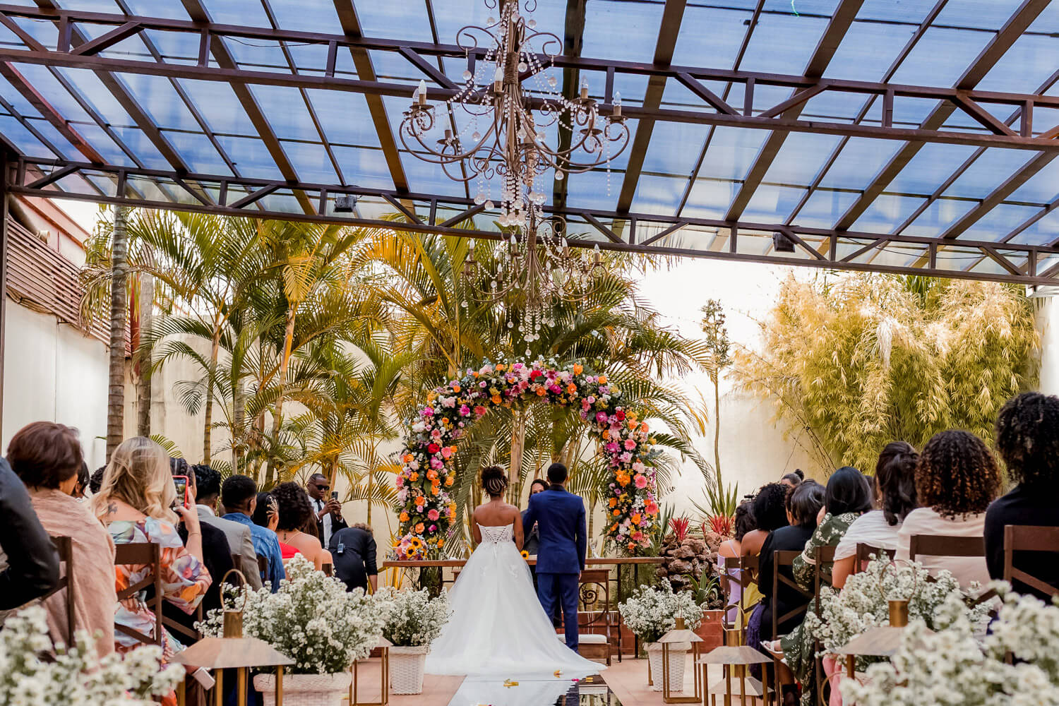 Como organizar um casamento de dois dias em cinco passos